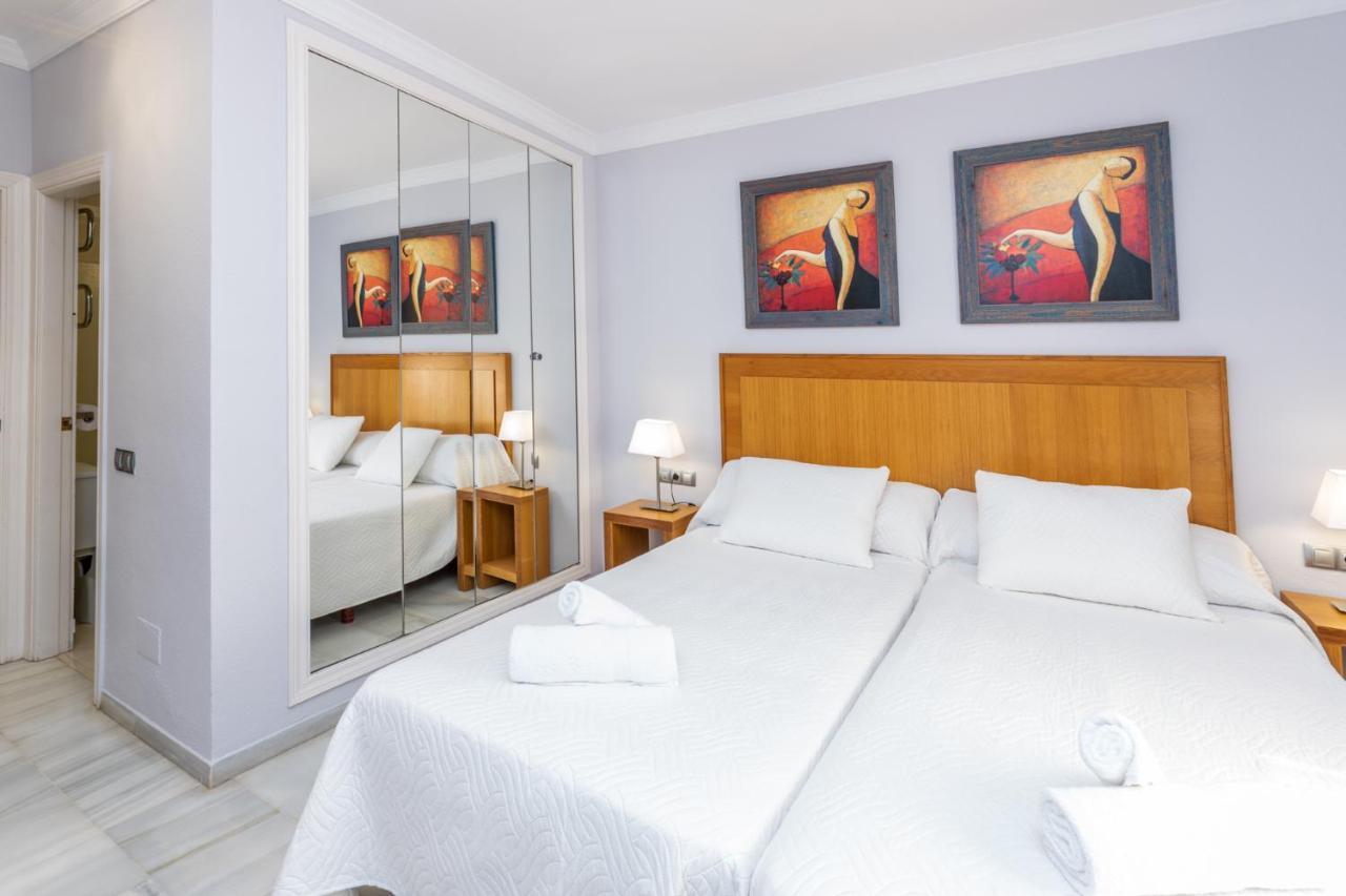 2 Habs Buena Terraza Con Bbq - Wifi, Piscina Apartment Mijas Ngoại thất bức ảnh